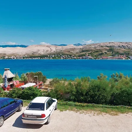 Gorgeous Apartment In Pag With House Sea View Pag Town