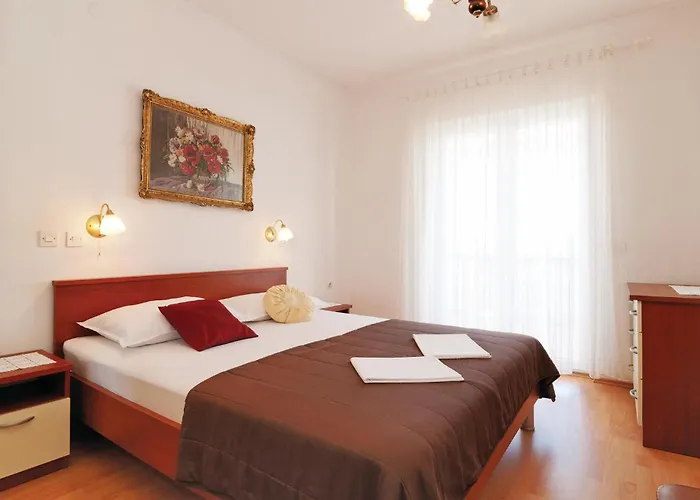 Appartamento Beautiful In Pag With Kitchen Pag Town